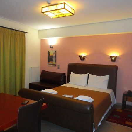 Lirio Guest House Makrakómi Kültér fotó